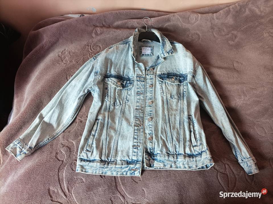 Kurtka jeansowa z malunkiem Bershka Kurtki i płaszcze sprzedam
