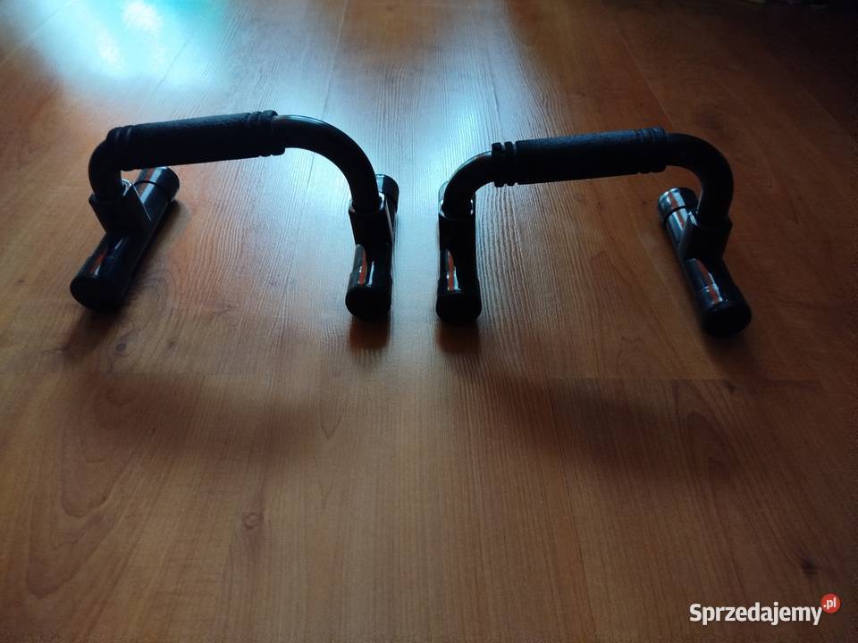 Sprzedam piłkę do treningu uchwyty do pomp