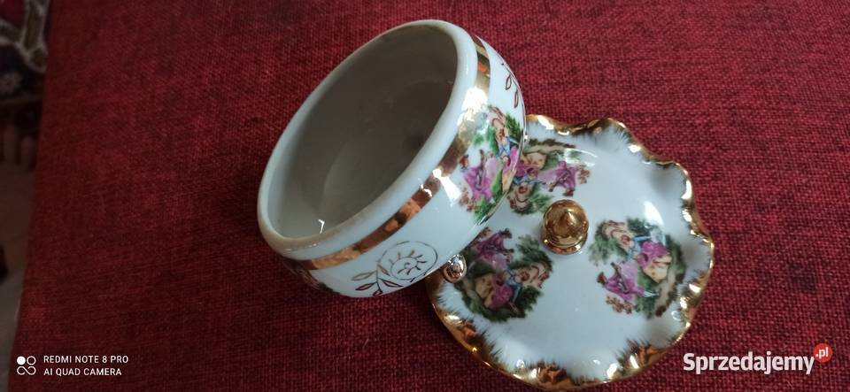 Puzderko szkatulka Ze scenami dworskimi Na 4 Gdańsk sprzedam