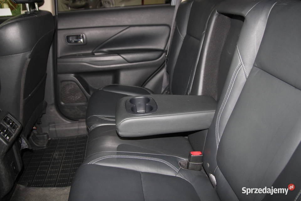 Mitsubishi Outlander Salon Polska INSTYLENAVI nawigacja Wrocław sprzedam