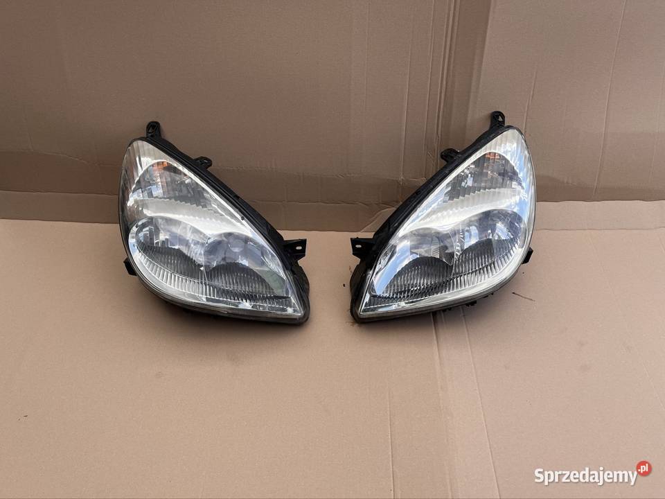 Lampa reflektor lewa prawa przód citroen c5 Rok produkcji 2003