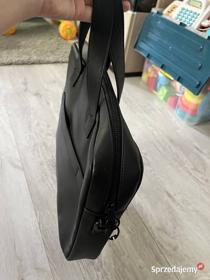 Sprzedam Damska Aktówkę Tommy Hilfiger Rumia