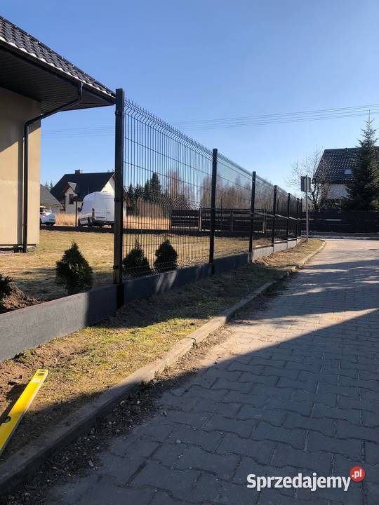MONTAŻ OGRODZEŃ KOŃSKIE OGRODZENIA GŁADKIE