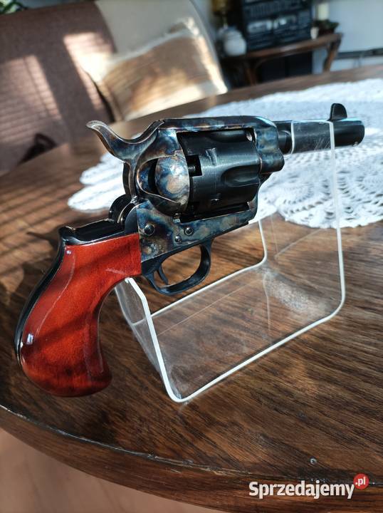 Czarnoprochowy colt Cattleman Thunderer 35 cala Sporty strzeleckie i myślistwo zachodniopomorskie Koszalin sprzedam