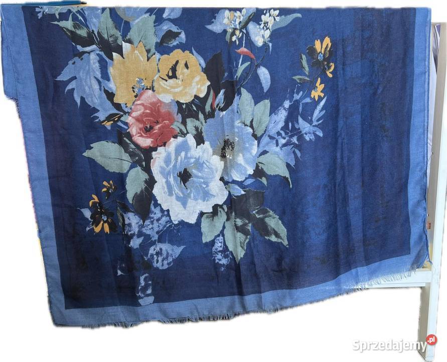 Duży szał w kwiaty Brześć Kujawski