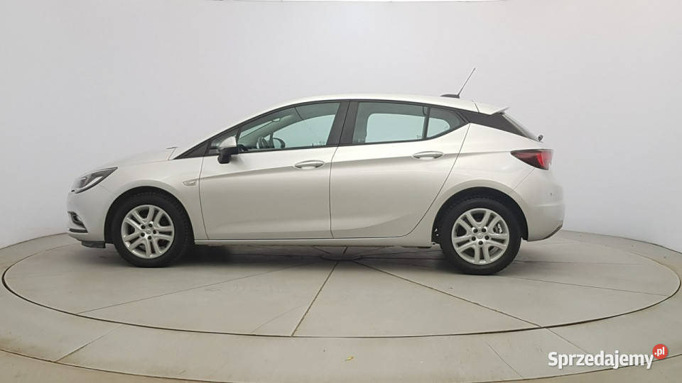 Opel Astra 14 T Enjoy Z Polskiego Salonu FV 23 K