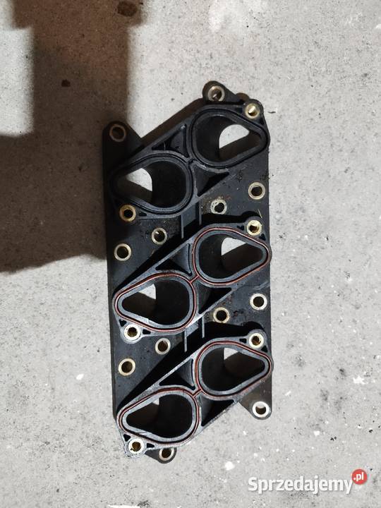 Podstawa kolektora ssącego Vectra Calibra v6 Łomża sprzedam