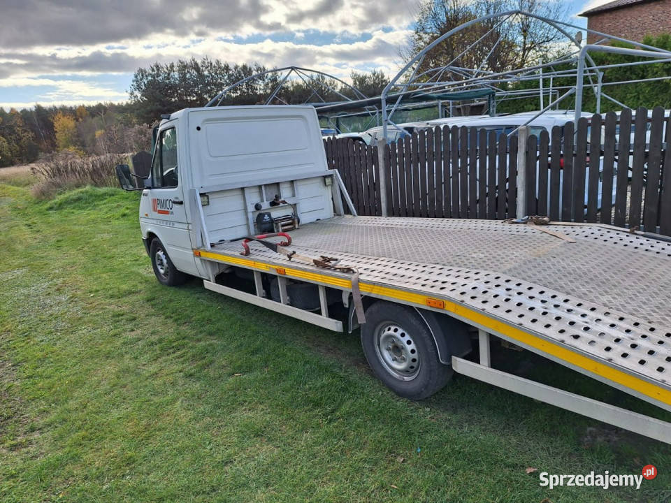 Volkswagen LT 25 TDI Laweta 1600 Ładownośći Cała