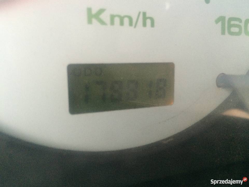 NISSAN CABSTAR 120 KIPPER WYWROTKA RESOR OKAZJA nieuszkodzony Samochody dostawcze Piekarzew