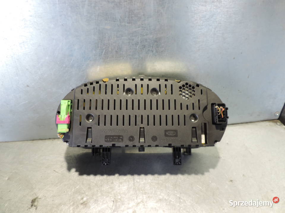 LICZNIK VW POLO IV 9N FL 12 12V 6Q0920804