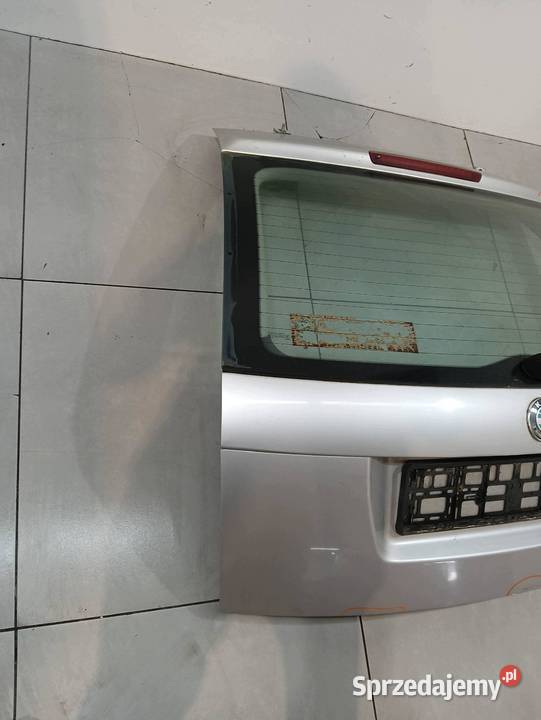 KLAPA TYŁ KOMBI SREBRNA Skoda Fabia I 19992007