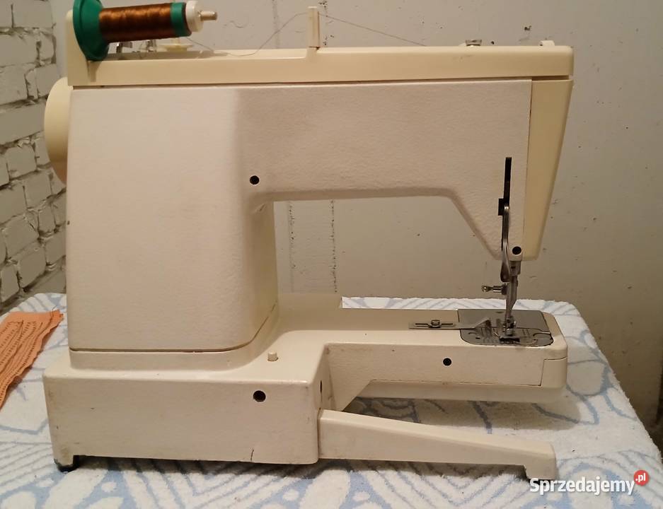 Sprzedam maszynę do szycia Łucznik FINESSE