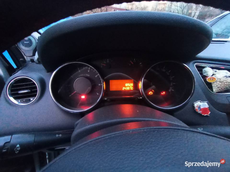 Sprzedam peugeot 5008 16 vti 5008 Jelcz-Laskowice
