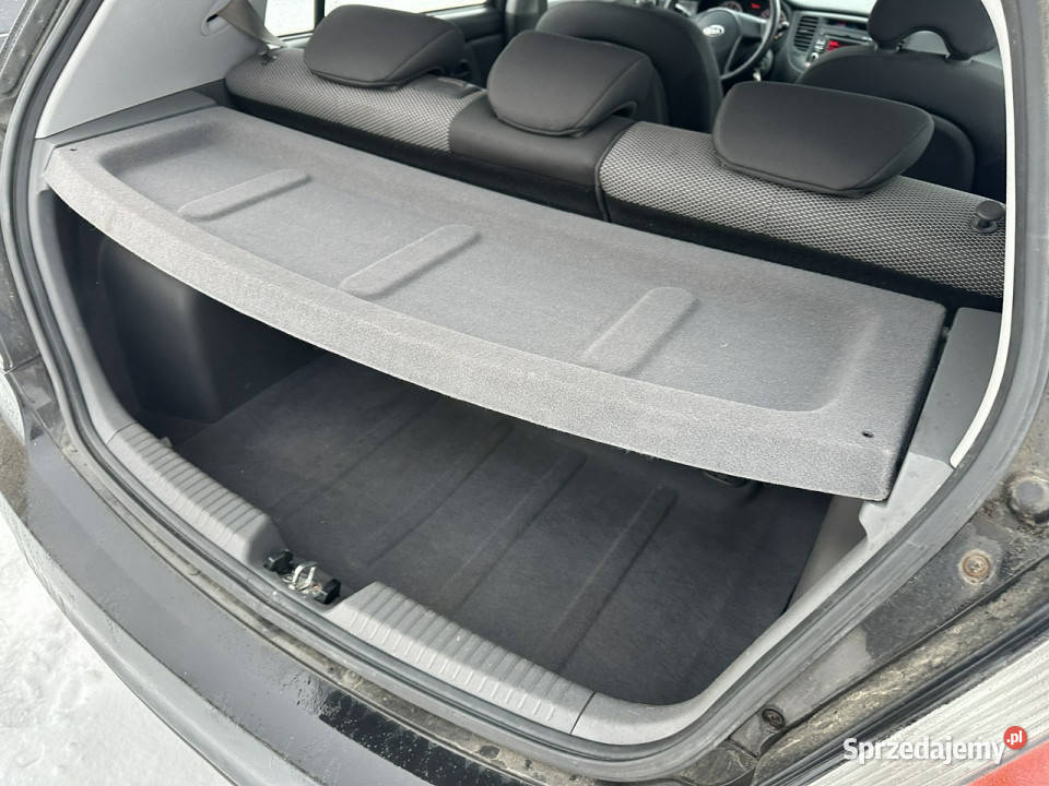 Kia Rio Benzyna klimatyzacja opony wielosezonowe Wejherowo