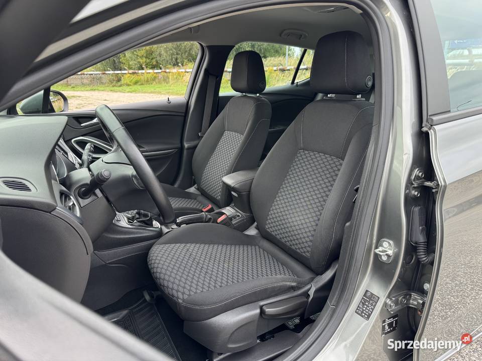 Opel Astra 14 BENZYNA Klimatronik Nawigacja Konin