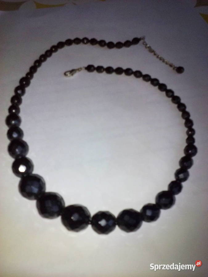 3 korale i klipsy sprzedam