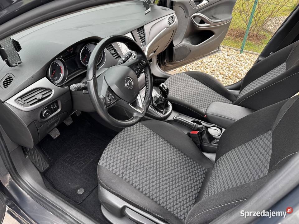 Sprzedam Opel Astra K 2016r benzyna 10 ECOTEC nieuszkodzony Rychwał