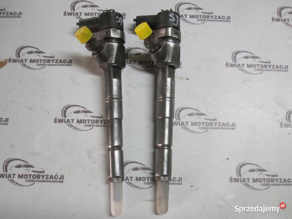 OPEL INSIGNIA 20 CDTI 09r wtryskiwacz 0445110327