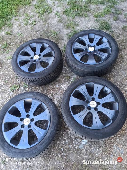 Felgi aluminiowe 17 5x110 z oponami letnimi do