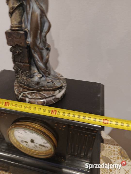 zegar kominkowy marmur z figura Fałków