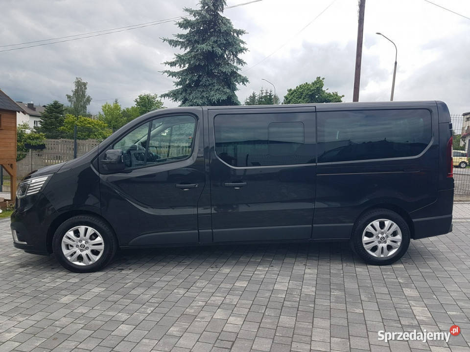 Renault Trafic 8 OSÓB 2xDRZWI BOCZNE PRZESUWNE czarny śląskie Poręba