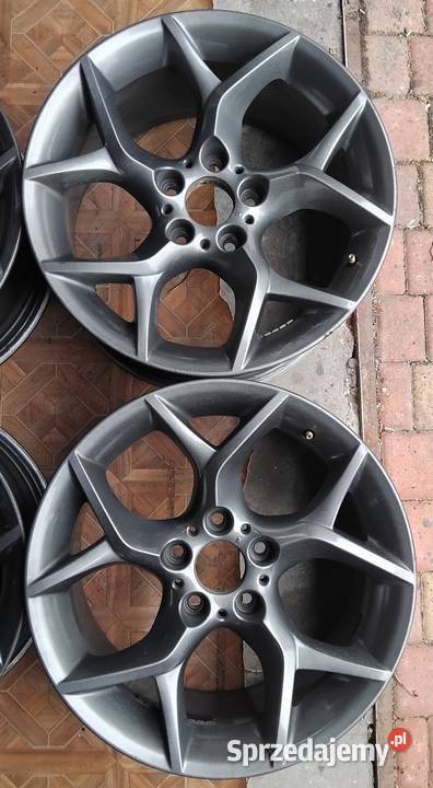 Styling 322 8j 9j felgi bmw 5x120 e90 f30 x1 x3 Pęczniew