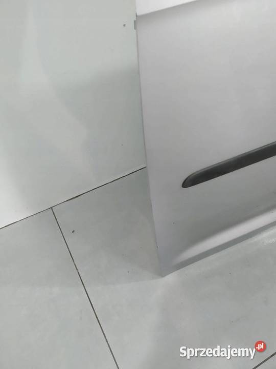 DRZWI LEWE PRZÓD SREBRNE LIFT VW Volkswagen