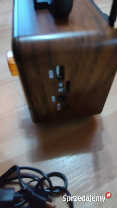 Radio bezprzewodowe solarne retro Elektronika Książ Wielkopolski