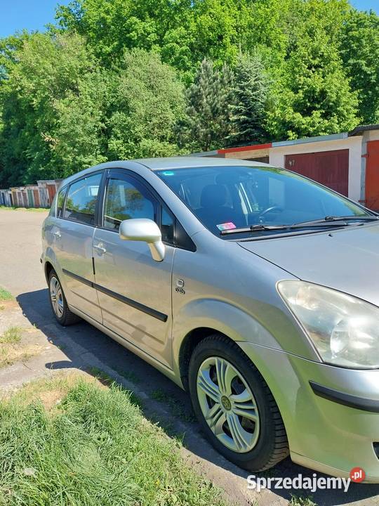 TOYOTA Verso Wałbrzych