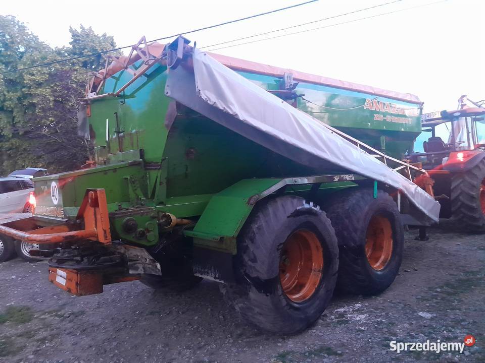 Rozsiewacz wapna Amazone ZGB 16001T