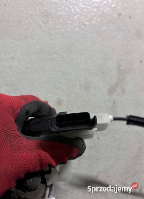 PEUGEOT EXPERT IV ZAMEK LEWY PRZOD CITROEN JUMPY osobowe sprzedam