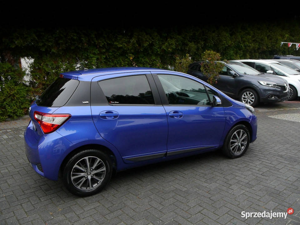 Toyota Yaris 15benz 70 Kamera 6 biegów Stan klimatyzacja śląskie Częstochowa