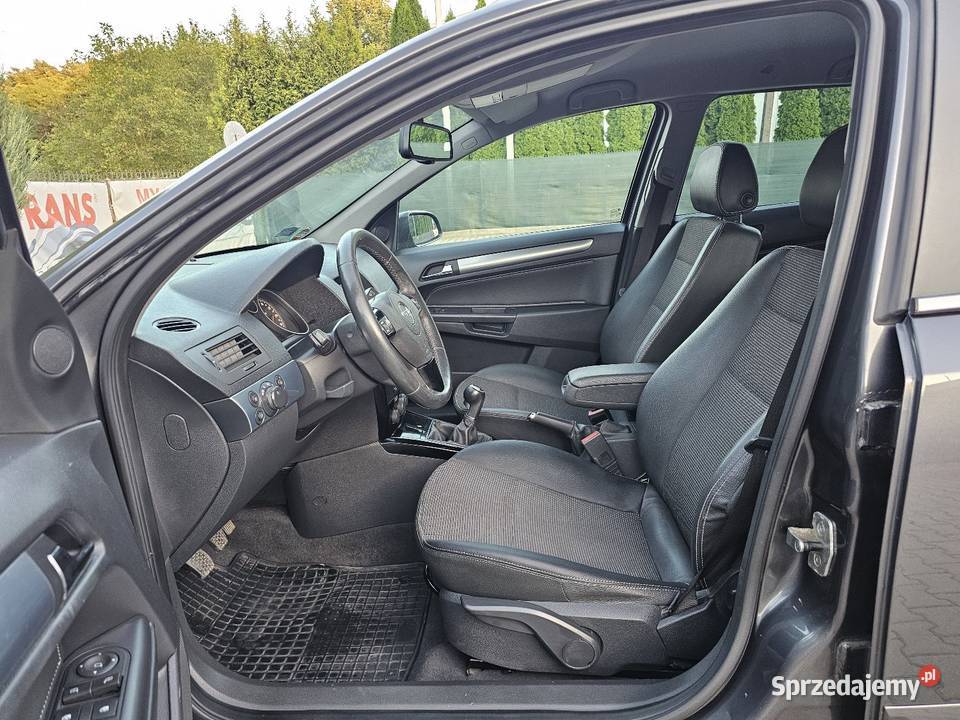 Opel Astra 18Benzyna LPG 2009r wersja COSMO Poniatowa