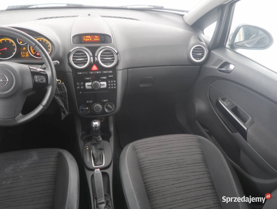 Opel Corsa 14 Turbo tempomat Bielany Wrocławskie
