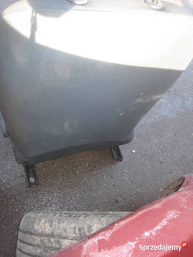 Fotel lewy kierowcy Toyota Yaris I 9906 Airbag Rok produkcji 2002 Kraków