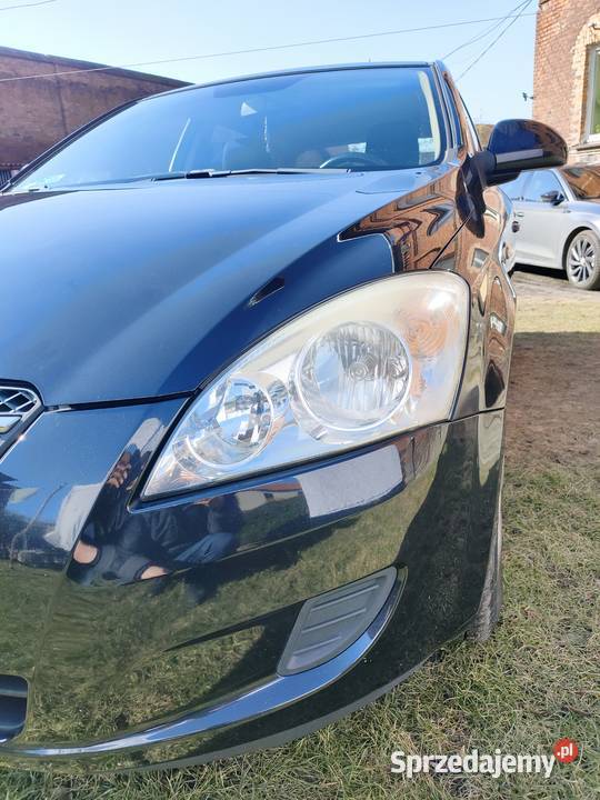 Kia Ceed ZADBANA z małym przebiegiem do 1398cm3 Chełmno