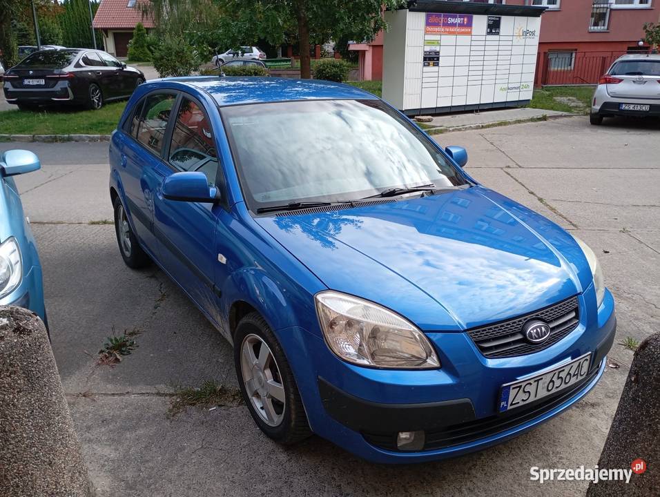 Sprzedam KIA RIO II 14 16V benzynowy 2005r aluminiowe felgi Stargard