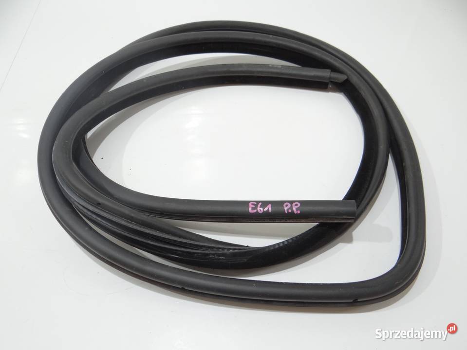 USZCZELKA DRZWI PRAWY PRZÓD BMW E61 4295523