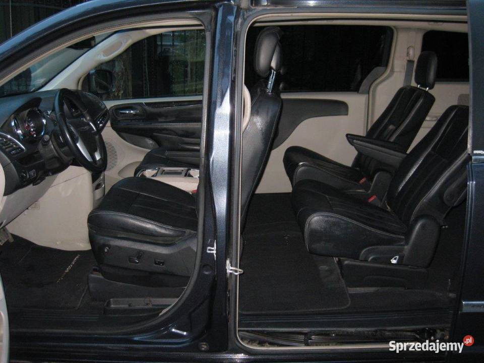 Chrysler TownCountry 36 Touring 283 2014r 7 Gliwice