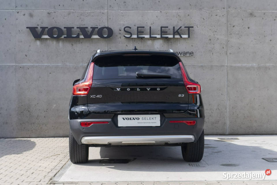 Volvo XC 40 Volvo XC40 B3 163 FV23 Podgrzewane Łódź