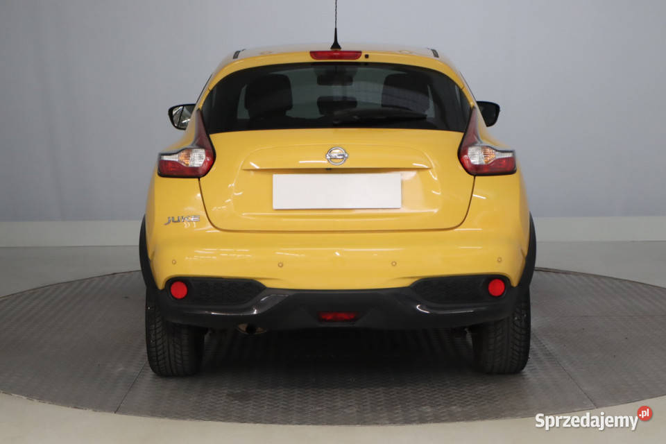 Nissan Juke 16 i wielofunkcyjna kierownica