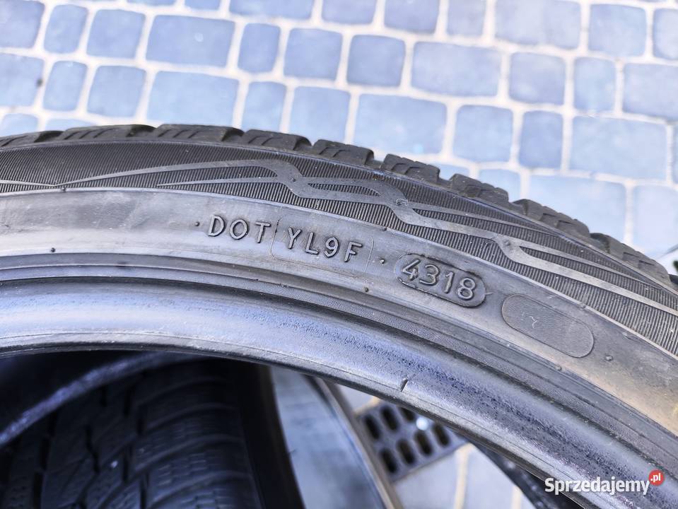 2x opony zimowe Nokian WR A4 22540R19 93V XL Samochodowe Niegowonice