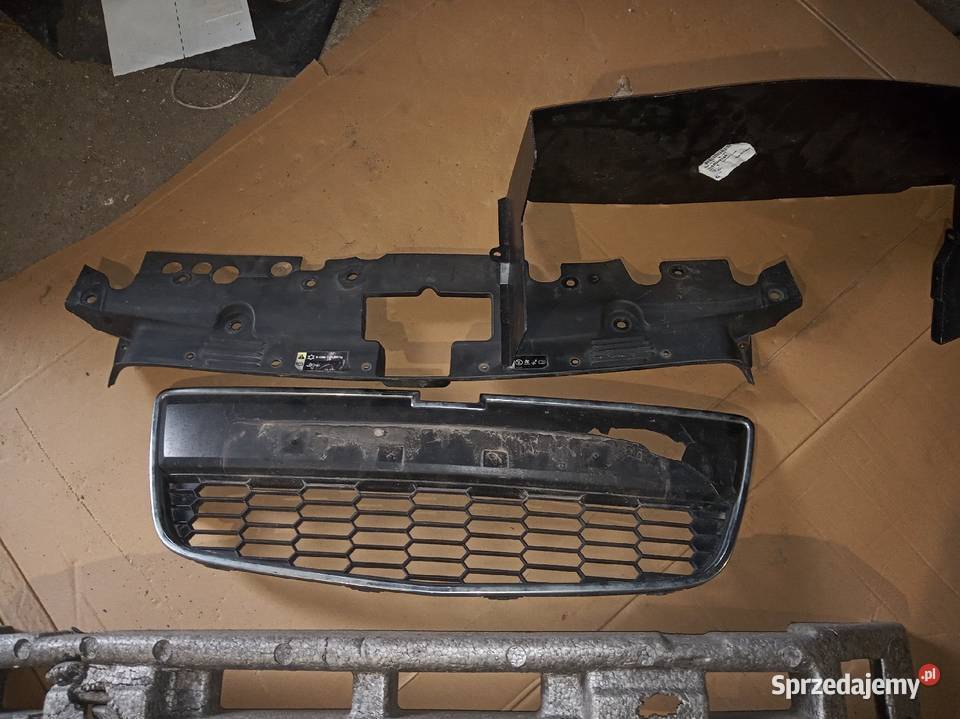 Chevrolet Aveo T300 części zderzak przedni Korczyska
