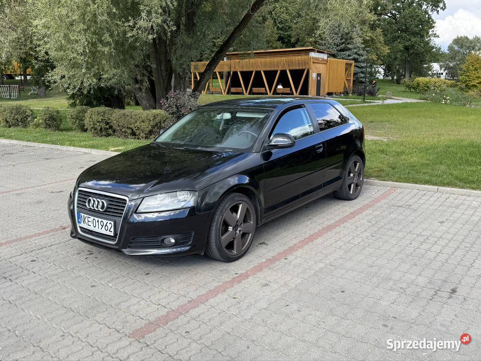 Audi A3 P8 2009 r 19 TDI 105 niski przebieg 154 czujnik deszczu
