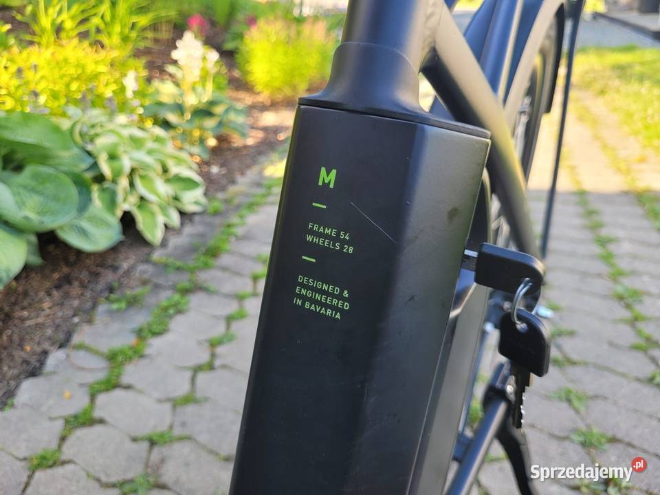 Elektryczny rower Cube
