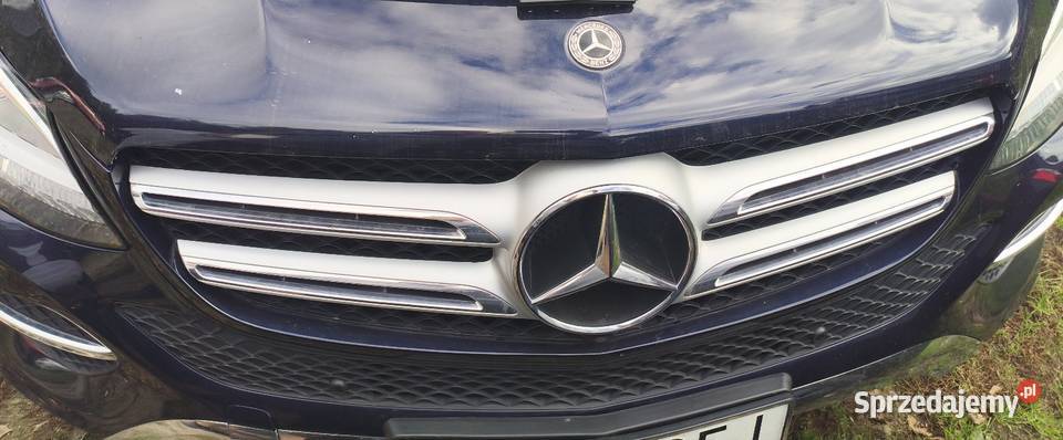 Atrapa grilllogo Mercedes Benz GLE W 166 1518r Zabartowo