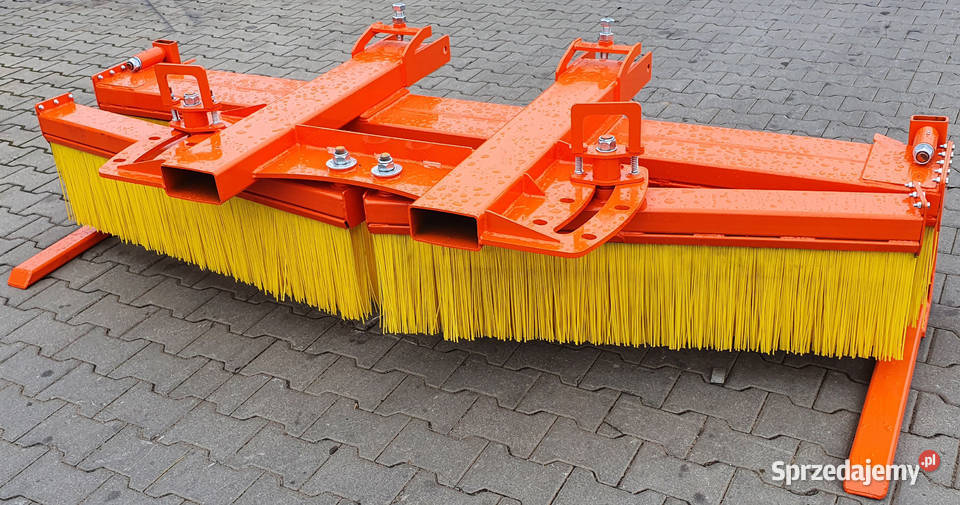 Szczotka druciana do usuwania chwastów z kostki