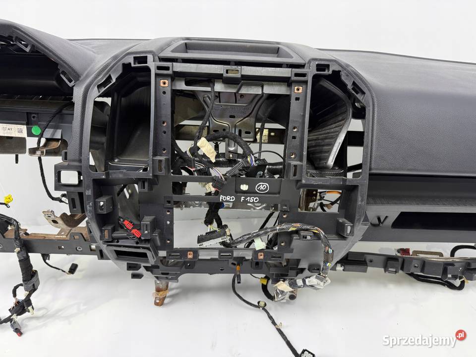 DESKA ROZDZIELCZA KONSOLA Ford F150 F 150 czarna Deski rozdzielcze, konsole Chełm sprzedam