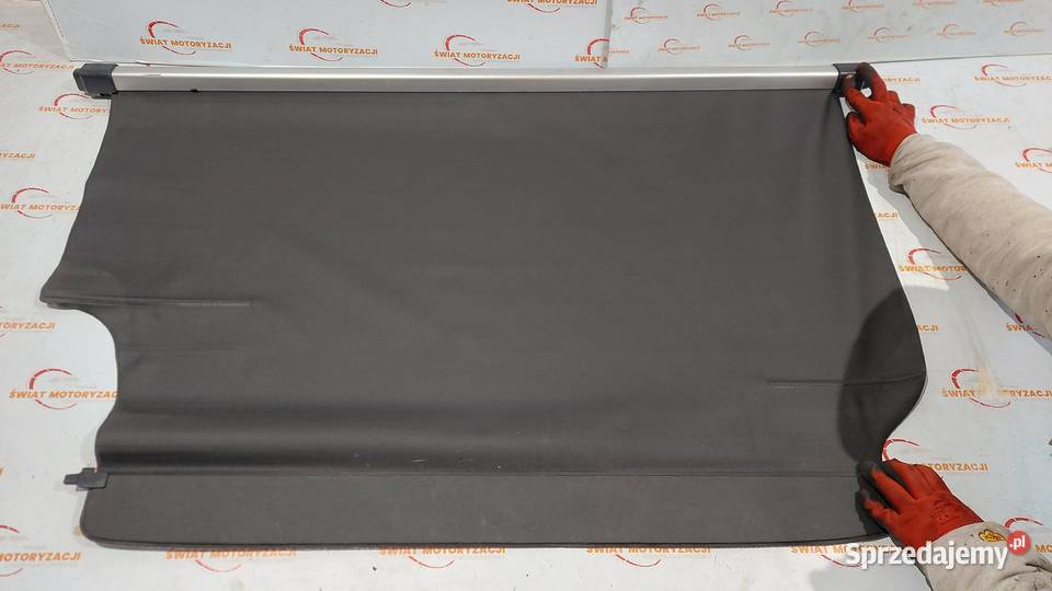 OUTLANDER III 17r roleta bagażnika