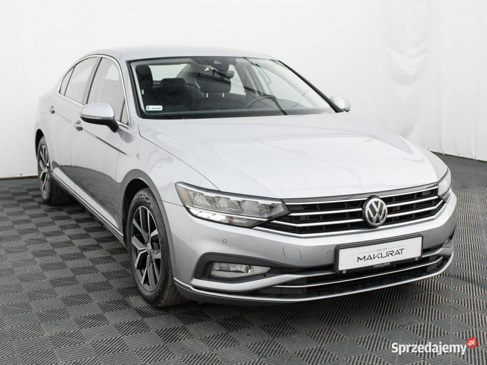 Volkswagen Passat 15 TSI Business DSG Podgrzf Pępowo